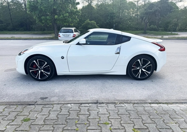 Nissan 370 Z cena 108900 przebieg: 40100, rok produkcji 2018 z Kielce małe 254